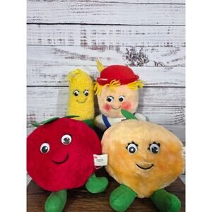 VTG Country Yumkins Plush Lot Tomatoe Corn Peach Carecrow 1970s 80s Trudy